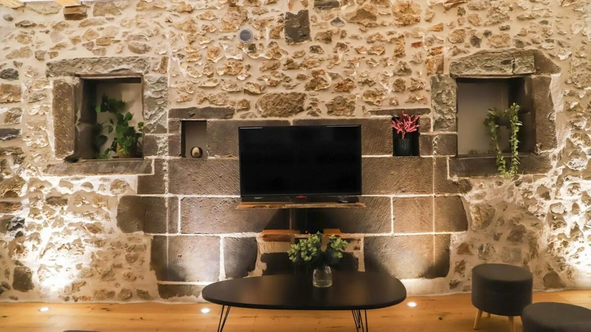 Apartment Le Coeur De Ville Splendide T2 Plein Centre Annecy France